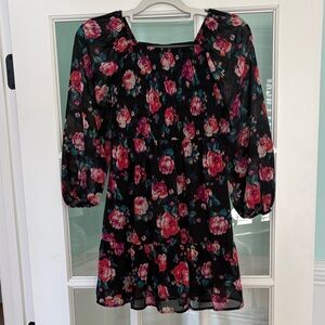 Art Class Girls Floral Smocked Long Sleeve Dress | M